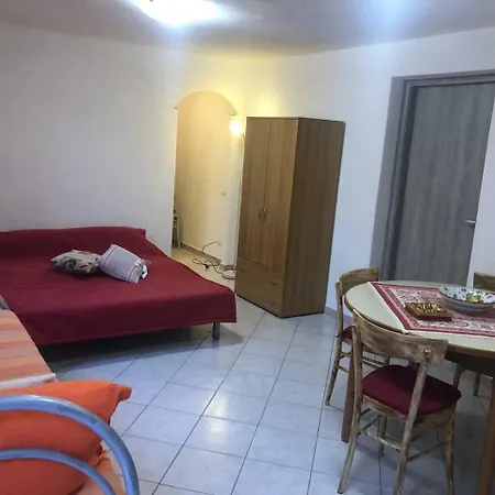 Daire Romantic In Birgalavo